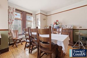 LADYSMITH AVENUE- click for photo gallery